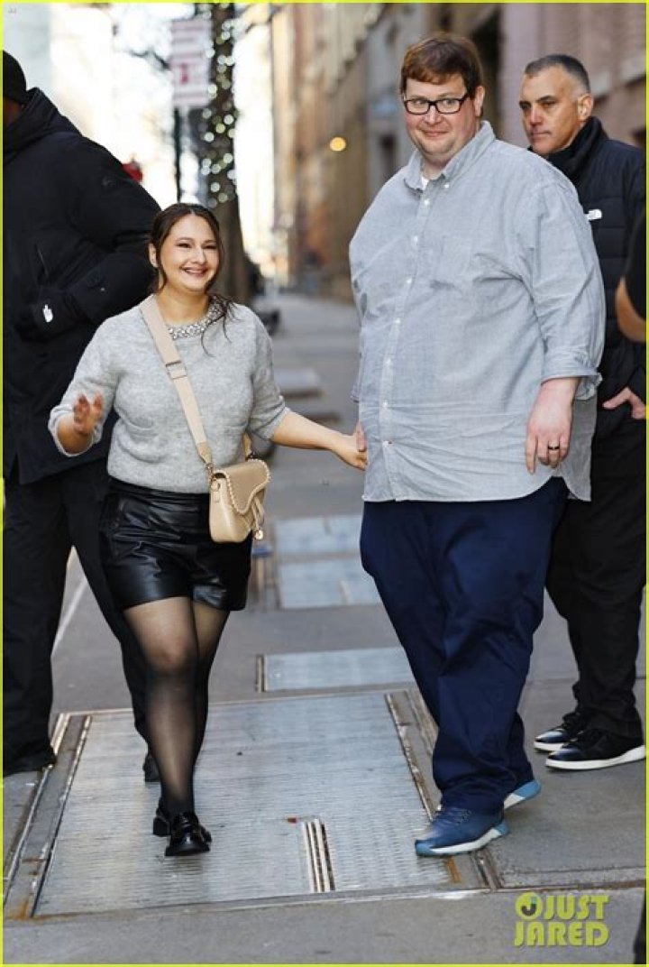 Unveiling The Connection Between Rob Kardashian And Gypsy Rose